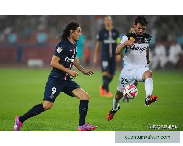 瓦伦西亚反击效率持续提升，近期表现稳健引发关注