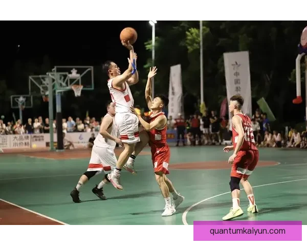 广州队2025目标明确，竞赛状态备受关注，力争重返顶级联赛行列。